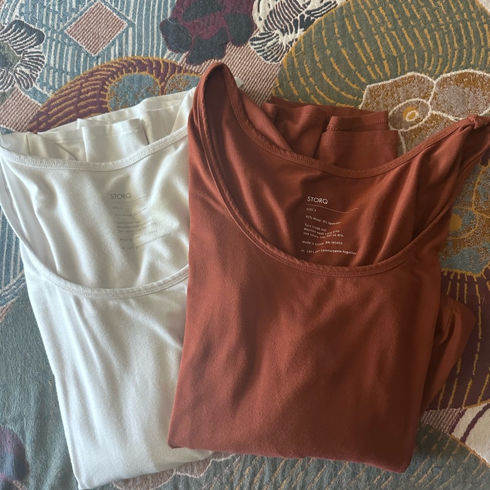 Bundle of two Storq Base Layer Tops (long sleeve) in white and brown